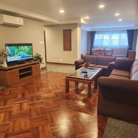 דירות בנגקוק United Tower Thonglor By Aspira מראה חיצוני תמונה