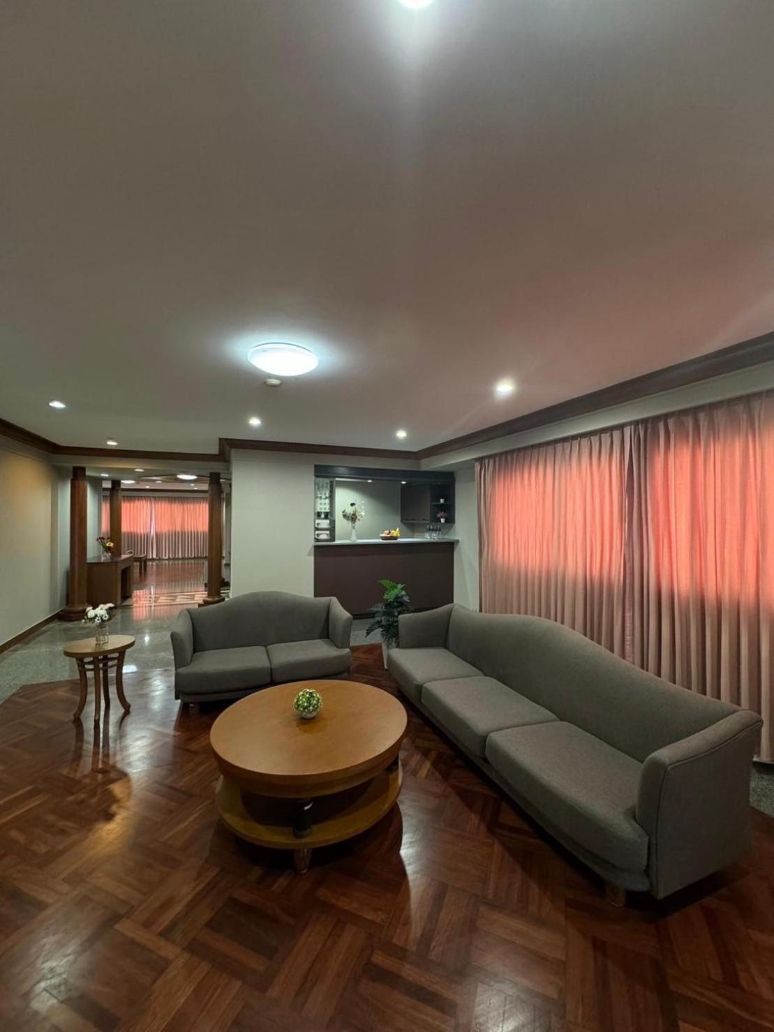 דירות בנגקוק United Tower Thonglor By Aspira מראה חיצוני תמונה