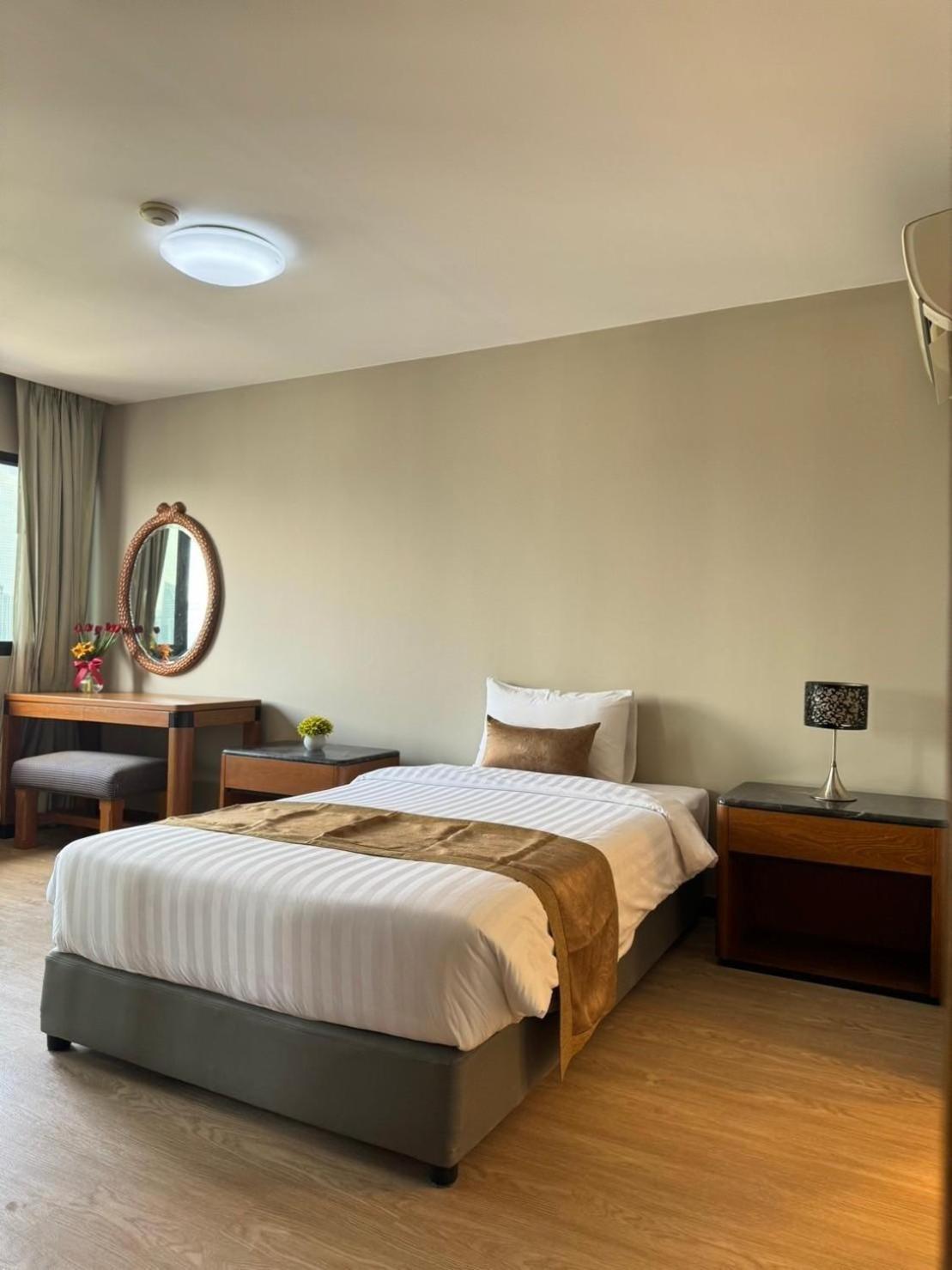 דירות בנגקוק United Tower Thonglor By Aspira מראה חיצוני תמונה